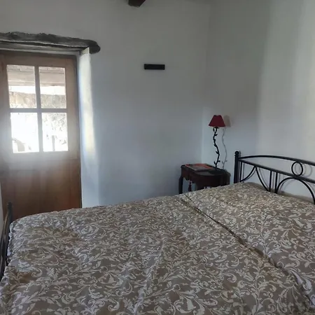Oda ve Kahvaltı Les De La Bastide