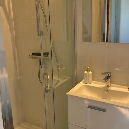 Oda ve Kahvaltı Les De La Bastide 3*